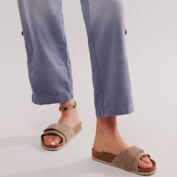 NWT BIRKENSTOCK Oita Sandals! - Picture 3 of 11